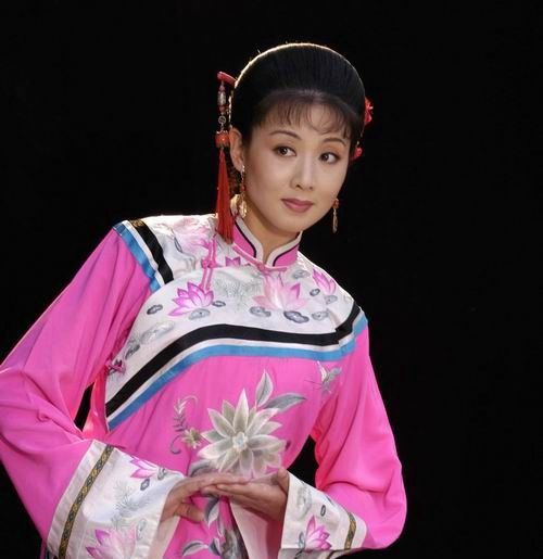 国家一级演员韩再芬,曾是大众公认的东方美人!