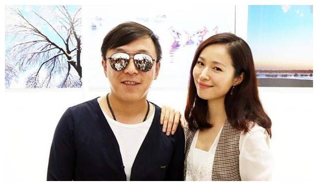 黄渤妻子"真人"长啥样?当看到正面照后,难怪林志玲都看不上