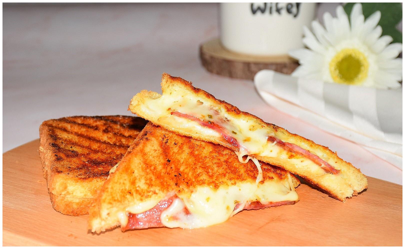 香煎芝士火腿三明治grill ham cheese