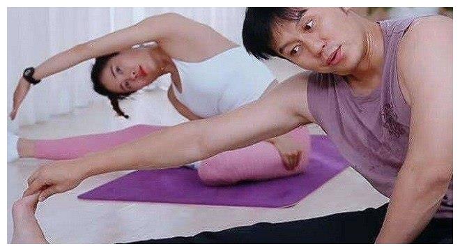 让生活好看更新郑爽与律师谈维权问题李晨空中劈叉