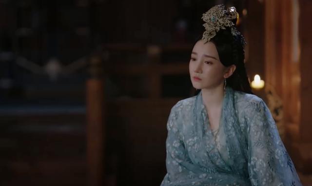 杨幂的斛珠夫人曝预告陈小纭造型惊艳杨幂的大红嫁衣赢了