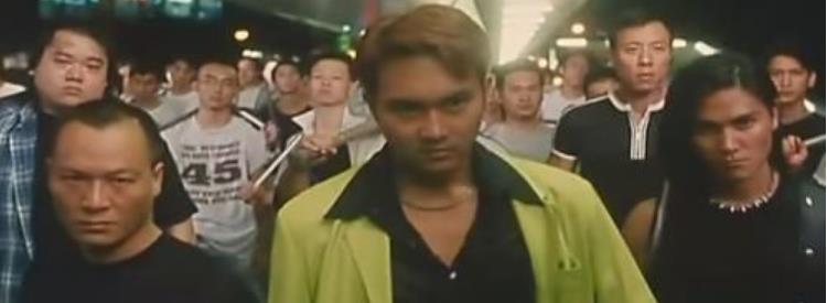 讲述了以全飞为首的一群年轻人,为了在黑社会中出人头地,与各地的其他