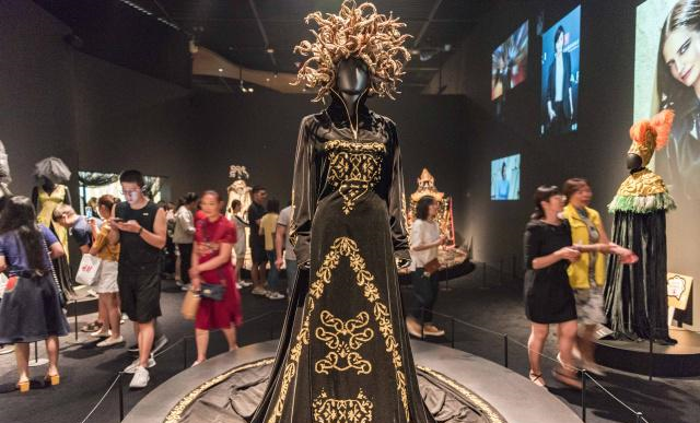 位于成都市中心的独特景区，当地人基本不去，外地游客却排队等进休闲区蓝鸢梦想 - Www.slyday.coM