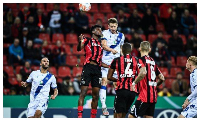 1-2爆冷！欧冠前亚军轰然出局，创12年耻辱，26岁<a href=