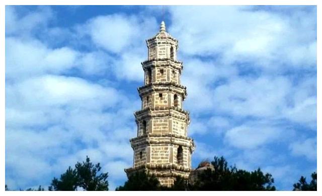 凌霄塔凌霄塔,位于宁德市福安市坂中畲族乡江家渡村旗顶山上;始建于明