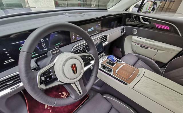 对标劳斯库里南红旗全尺寸旗舰suv曝光l3自动驾驶