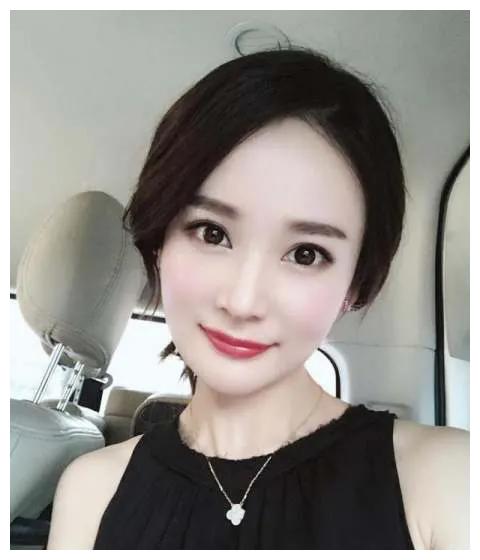 杨幂的替身女孩卓亨瑜,嫁豪门后怎么样了