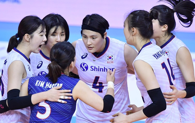 金熙珍被弃!韩国女排世锦赛名单大换血,4大主力因伤集体缺席