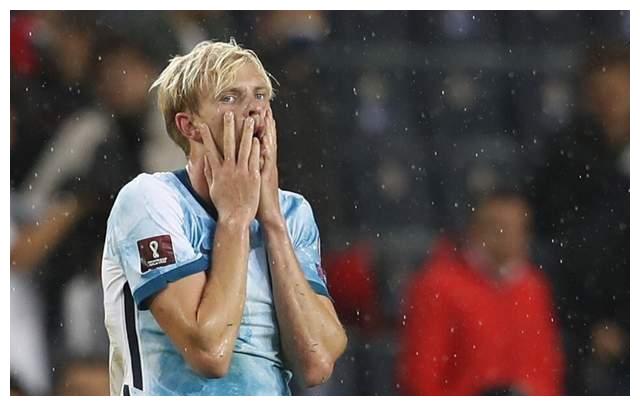 平局1-1，1.2亿巨星缺阵！世界第39丢关键两分，<a href=