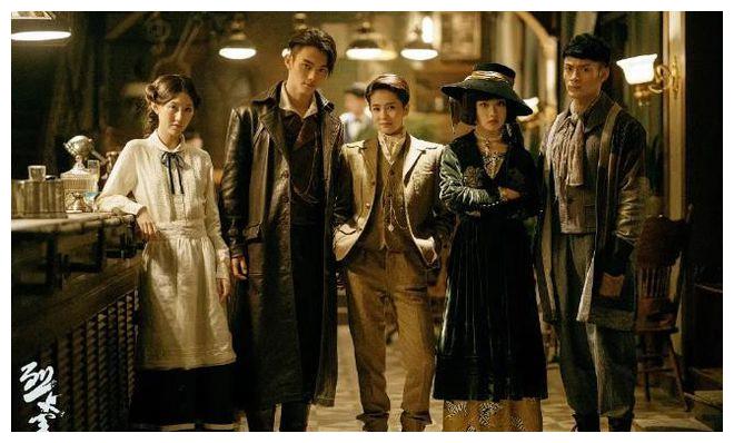 白鹿主演的这6部剧一部比一部火，你最看好哪对cp呢？休闲区蓝鸢梦想 - Www.slyday.coM