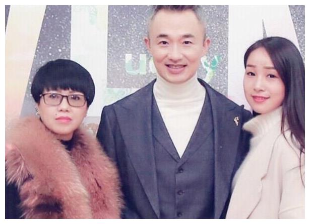 在现实生活中,程雷是一个非常内敛,低调的人,从来不会在公众面前提及