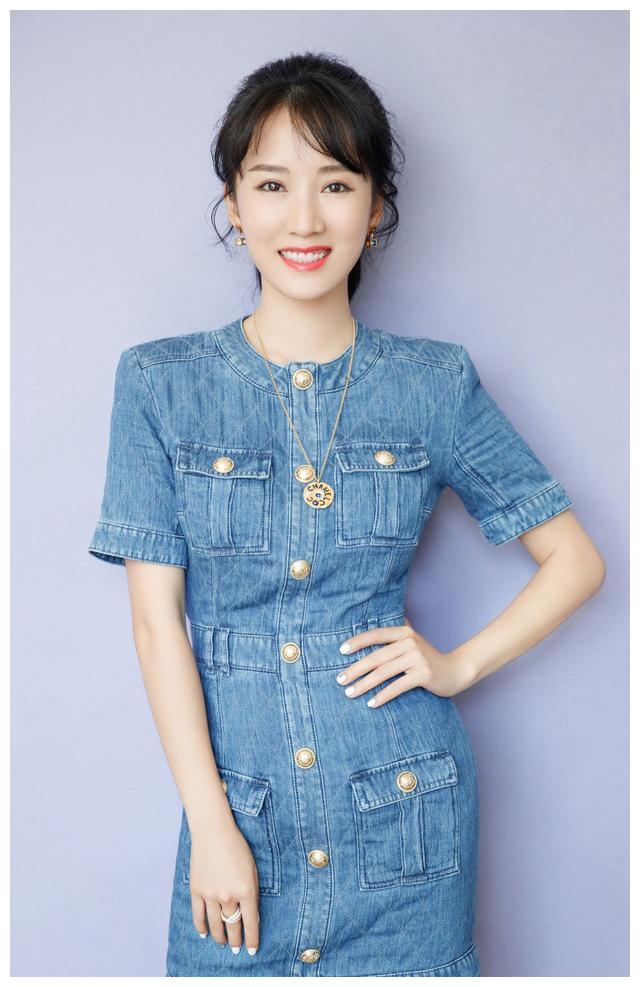 漂亮的李念,总有股说不出的气质