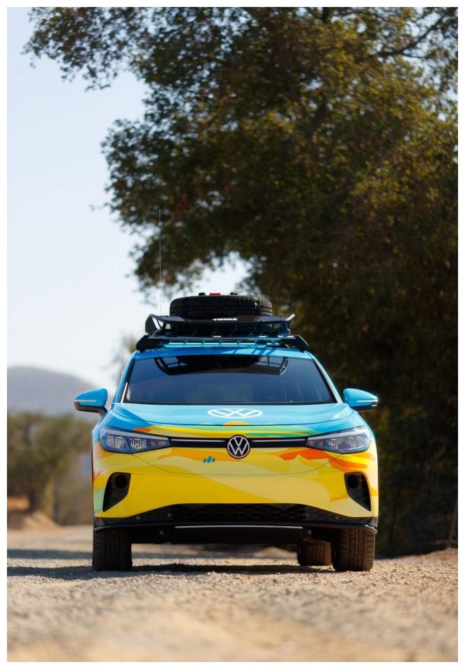 而我们才刚刚开始探索电动化在越野赛车中的潜力,"美国大众汽车公司