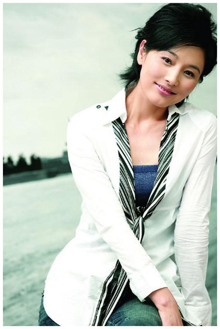 中的男人婆,都已经50岁了,她的女儿长得像妈妈|粉红女郎|张延|张锦程