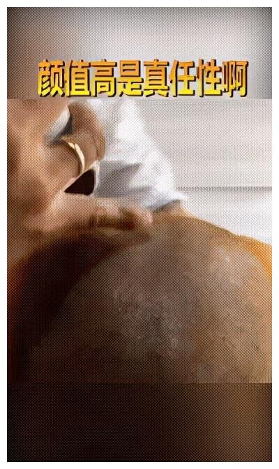 搞笑GIF:见过运行速度这么快的手机吗?休闲区蓝鸢梦想 - Www.slyday.coM 搞笑GIF:见过运行速度这么快的手机吗?休闲区蓝鸢梦想 - Www.slyday.coM