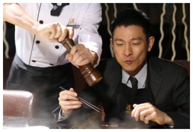 刘德华|身材|鲁豫_新浪新闻