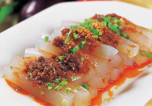 舌尖上的美食丨安顺荞凉粉