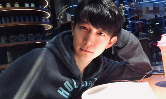 少年之名凡宇长什么样凡宇照片曝光为什么戴面具亮相