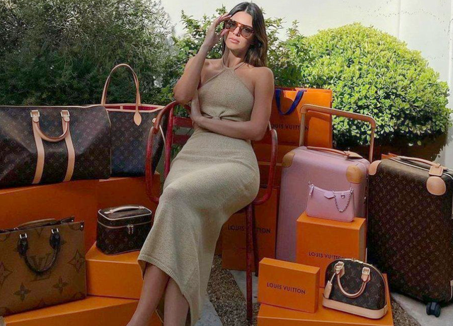 nba特长生布克,带领太阳起飞,场上场下人生赢家|卡戴珊|布克|特长生