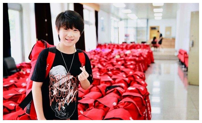 小演员王一鸣是哪里人 出道背景遭起底疑似不简单__财经头条