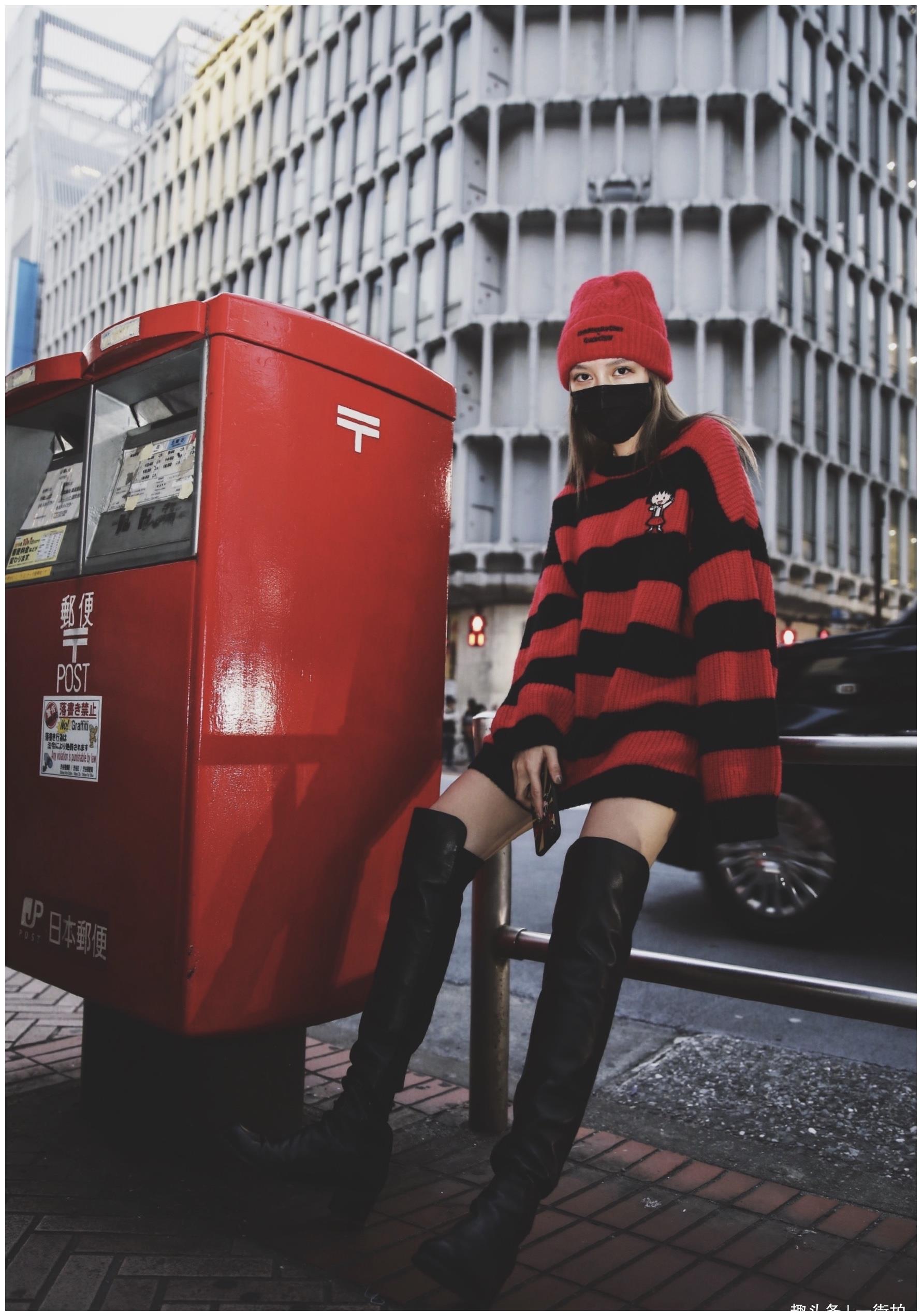 罗志祥女友周扬青不理分手传闻,喝咖啡晒自拍心情好,看起来惬意