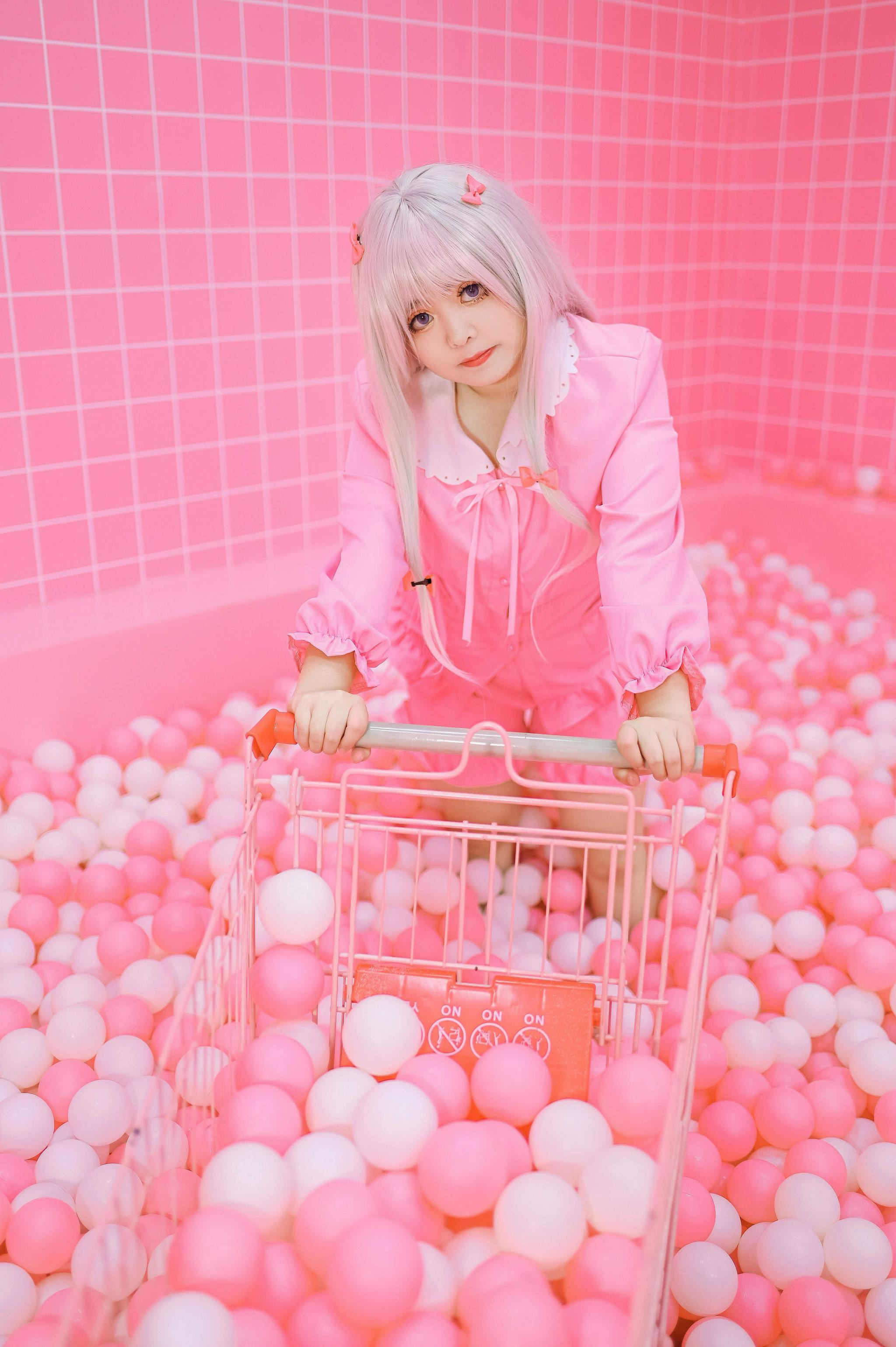 埃罗芒阿老师和泉纱雾cosplay