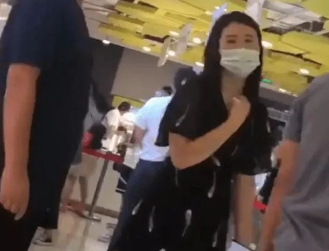 “阿里性侵案”再曝新料！涉事女员工周某被副总裁起诉！休闲区蓝鸢梦想 - Www.slyday.coM