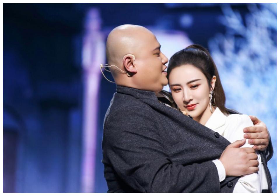 要说孙建弘跑题那白凯南就是走错了片场