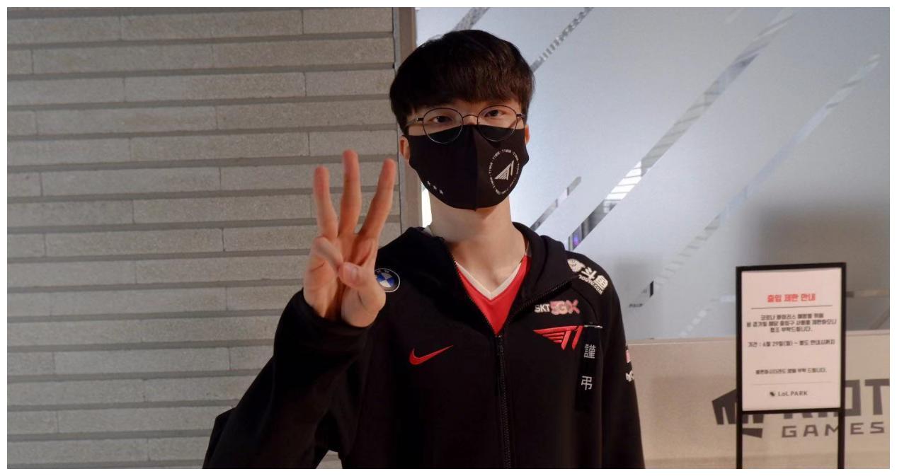 LCK转会大动荡,冠军上单宁愿休息也不签,Canna竟被T1背刺?休闲区蓝鸢梦想 - Www.slyday.coM LCK转会大动荡,冠军上单宁愿休息也不签,Canna竟被T1背刺?休闲区蓝鸢梦想 - Www.slyday.coM