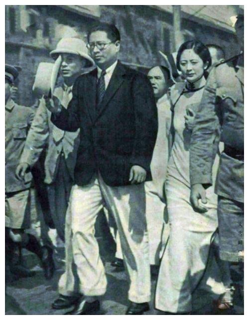 盛七小姐宋子文3次追求她却均被拒绝晚年沦落到住化粪池旁