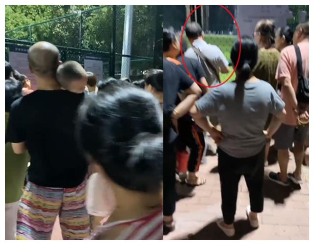 为跳广场舞与小朋友抢足球场，大爷砸锁大妈鼓掌，有人劝阻还被怼休闲区蓝鸢梦想 - Www.slyday.coM