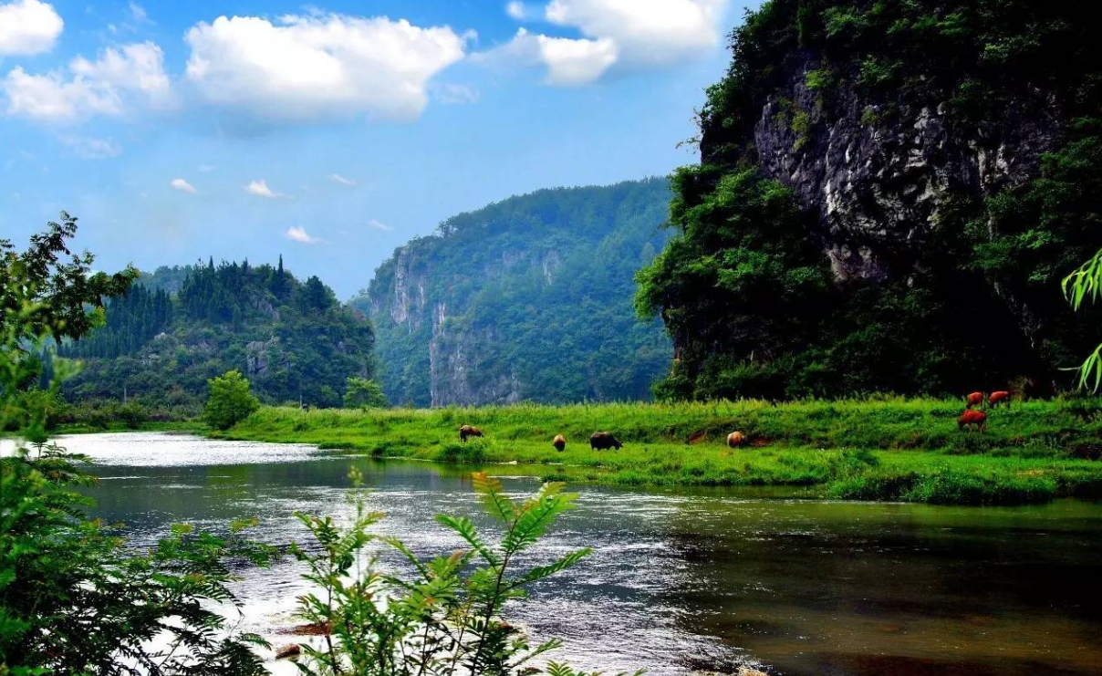 美丽的湄江风景区,景在山中藏水在景中绕,你有去过吗?