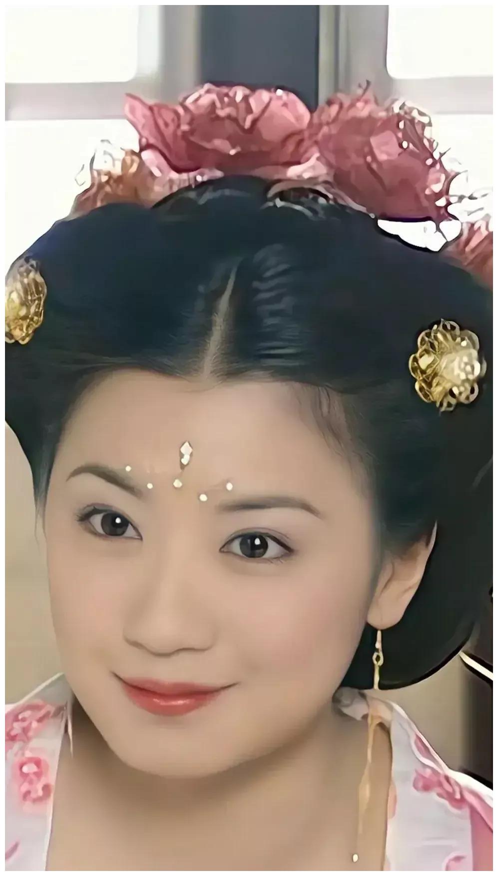 漂亮的贾静雯