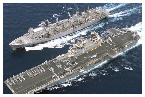 全球顶尖两栖攻击舰:满载排水量为40,500吨的黄蜂级有多强大?休闲区蓝鸢梦想 - Www.slyday.coM 全球顶尖两栖攻击舰:满载排水量为40,500吨的黄蜂级有多强大?休闲区蓝鸢梦想 - Www.slyday.coM