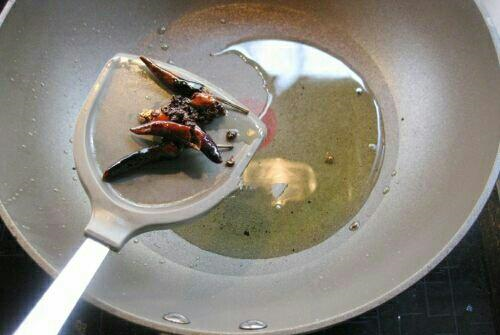 《中华小当家》里的麻婆豆腐,最重要的一步原来这么简单休闲区蓝鸢梦想 - Www.slyday.coM 《中华小当家》里的麻婆豆腐,最重要的一步原来这么简单休闲区蓝鸢梦想 - Www.slyday.coM