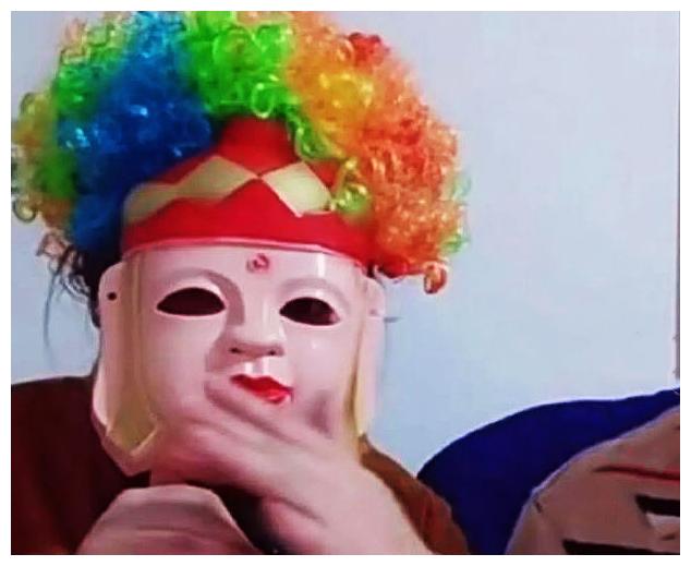 铁山靠、郭老师等一线网红成功复出，网红复出比劣迹明星简单？休闲区蓝鸢梦想 - Www.slyday.coM