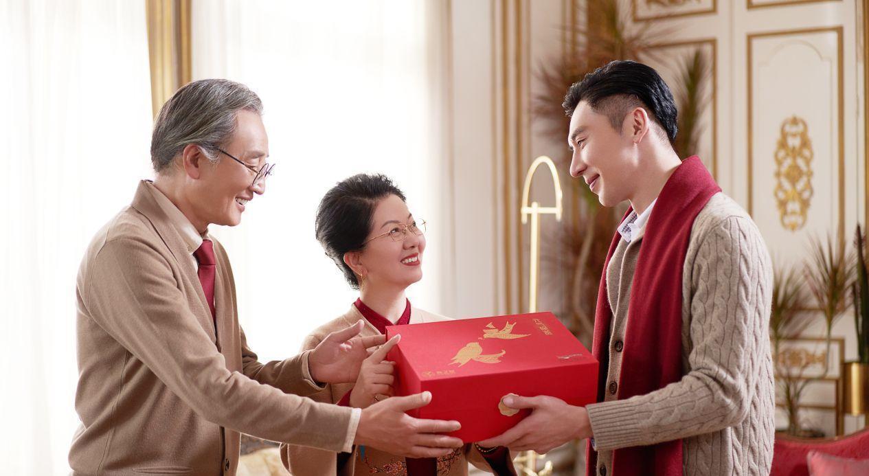 毕业生赠学校“陋室铭”69*138书法作品,怎么写上款,下款的落款?