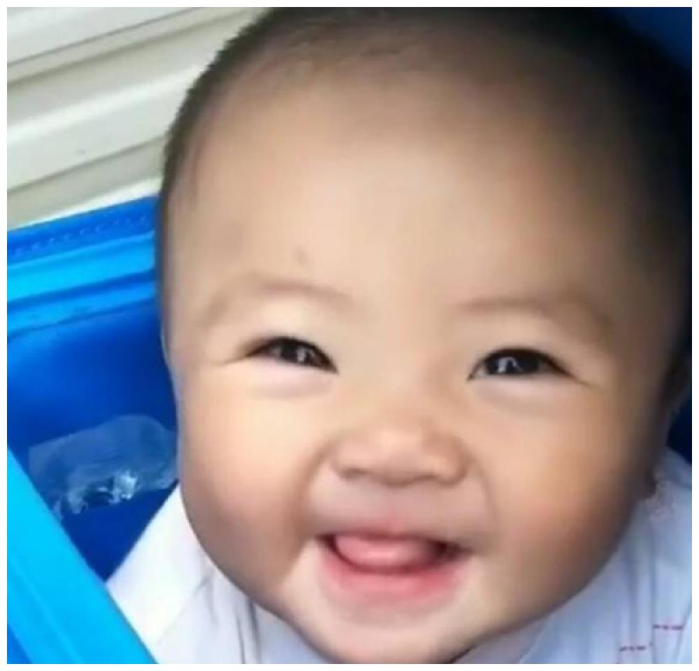 藏在外卖箱的宝宝霏儿,出生6个月跟着爸爸送外卖,如今怎样了?休闲区蓝鸢梦想 - Www.slyday.coM 藏在外卖箱的宝宝霏儿,出生6个月跟着爸爸送外卖,如今怎样了?休闲区蓝鸢梦想 - Www.slyday.coM