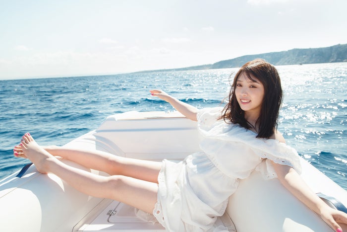 乃木坂46与田佑希首次公开成熟的黑色内衣造型