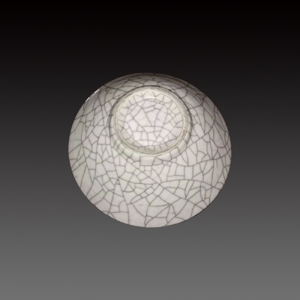 宋代冰裂纹斗笠碗