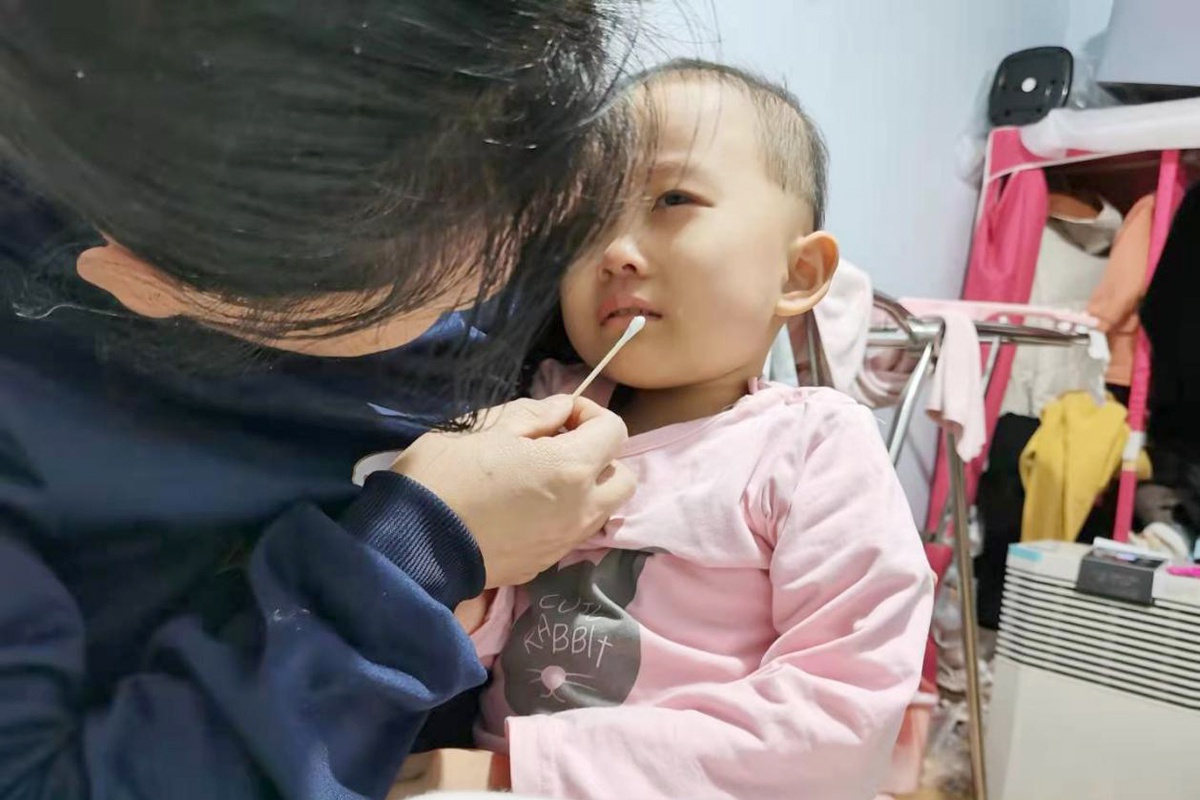 4岁女孩患白血病,一个月后姥姥查出乳腺癌,妈妈崩溃:该救谁?休闲区蓝鸢梦想 - Www.slyday.coM 4岁女孩患白血病,一个月后姥姥查出乳腺癌,妈妈崩溃:该救谁?休闲区蓝鸢梦想 - Www.slyday.coM