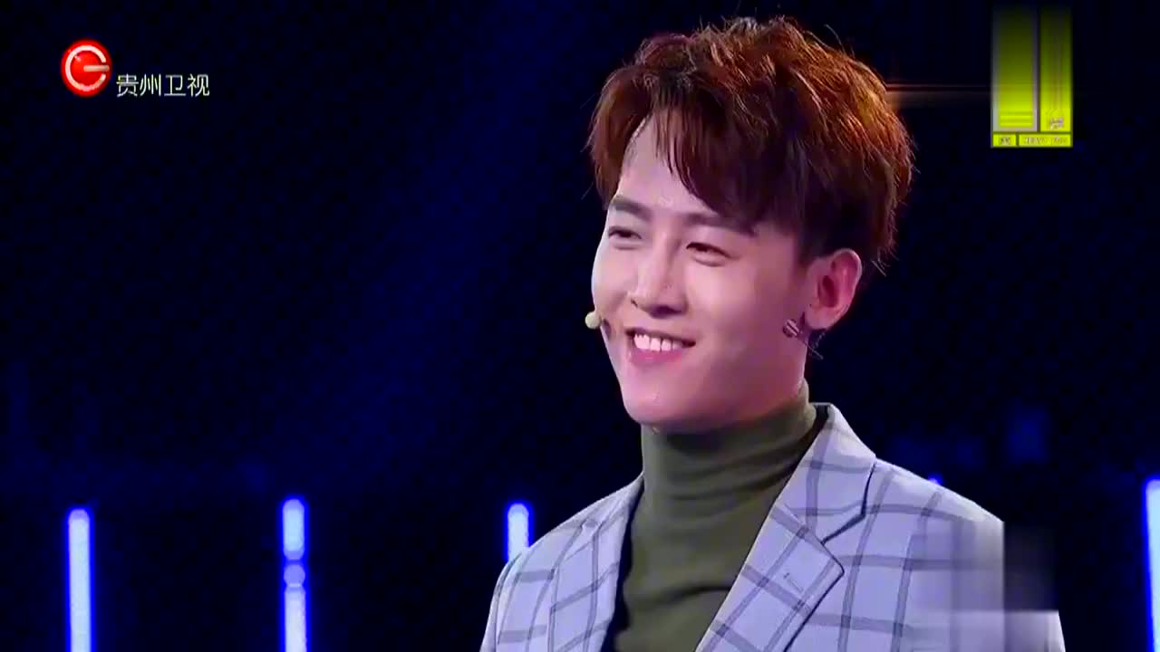 当前浏览器不支持最新的video播放 00:00 02:41 02:41 为您推荐: 女