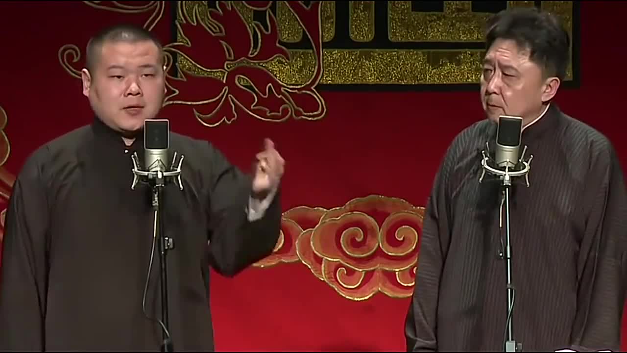 岳云鹏于谦相声片段,这段相声十分精彩,台下观众笑出腹肌