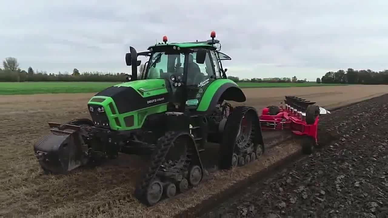 多视角拍摄种地专用车豪华鼎配