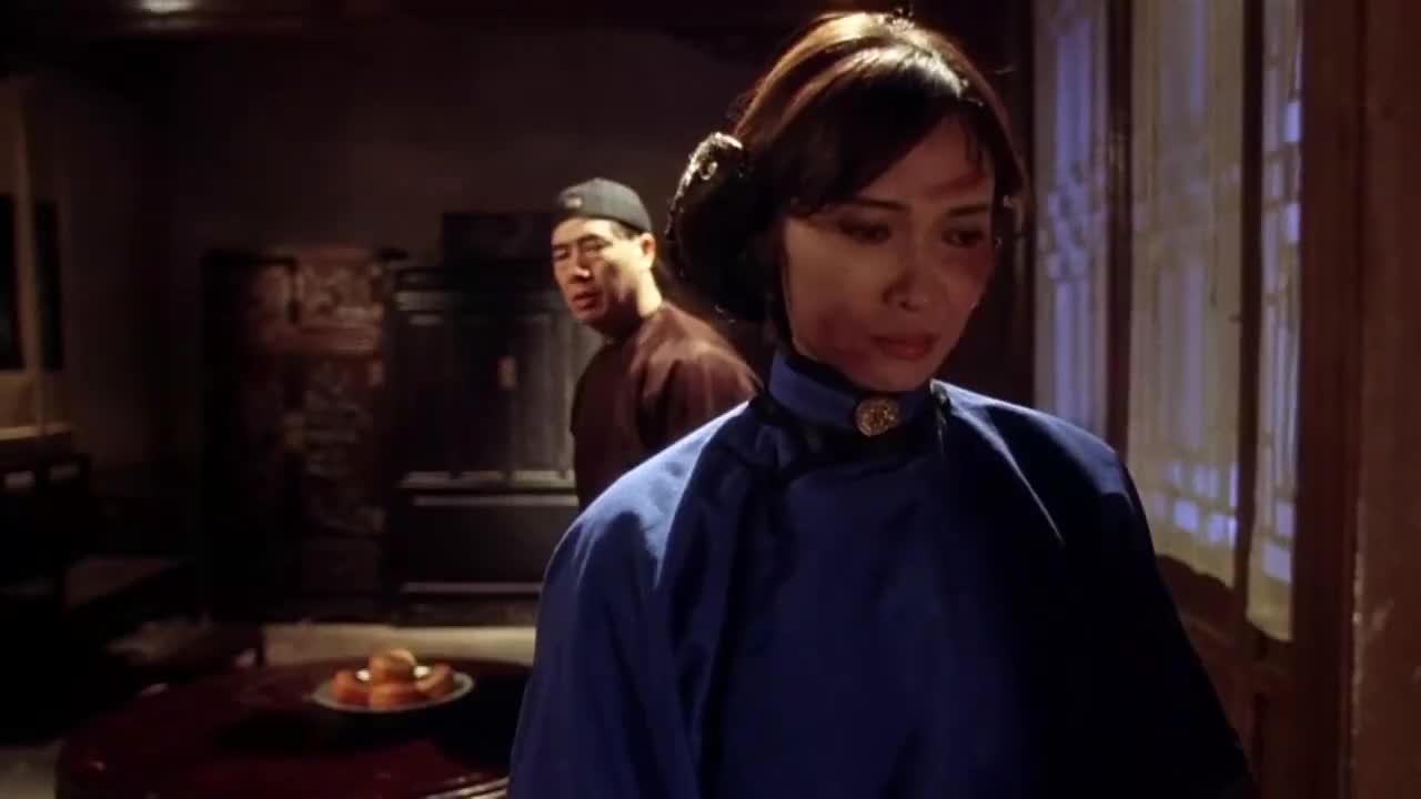 萧芳芳演的苗翠花太搞笑了,方老爷一开始吟诗,她就开始耍活宝