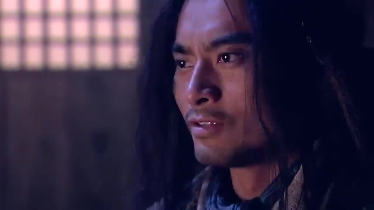 武松夺刀武艺高,以一敌二自信接刀,这武功真帅气