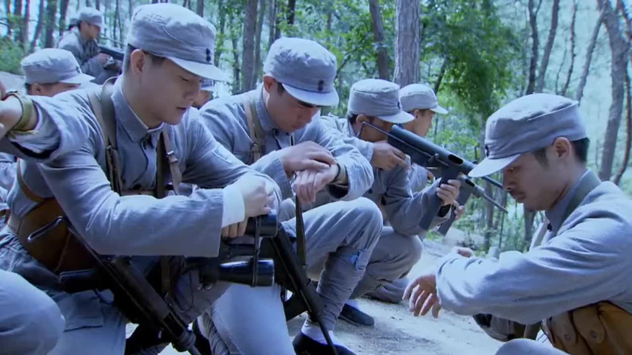 雪豹坚强岁月第38集:竹下俊天衣无缝偷袭团部,卫国手下一语说破