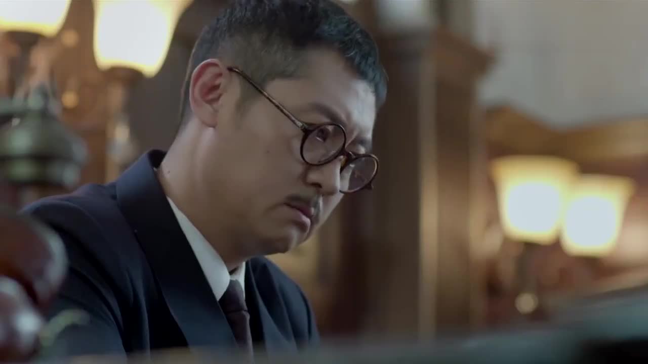 麻雀:李主任向影佐申请,怀疑苏三省有问题,想将苏三省抓捕归案