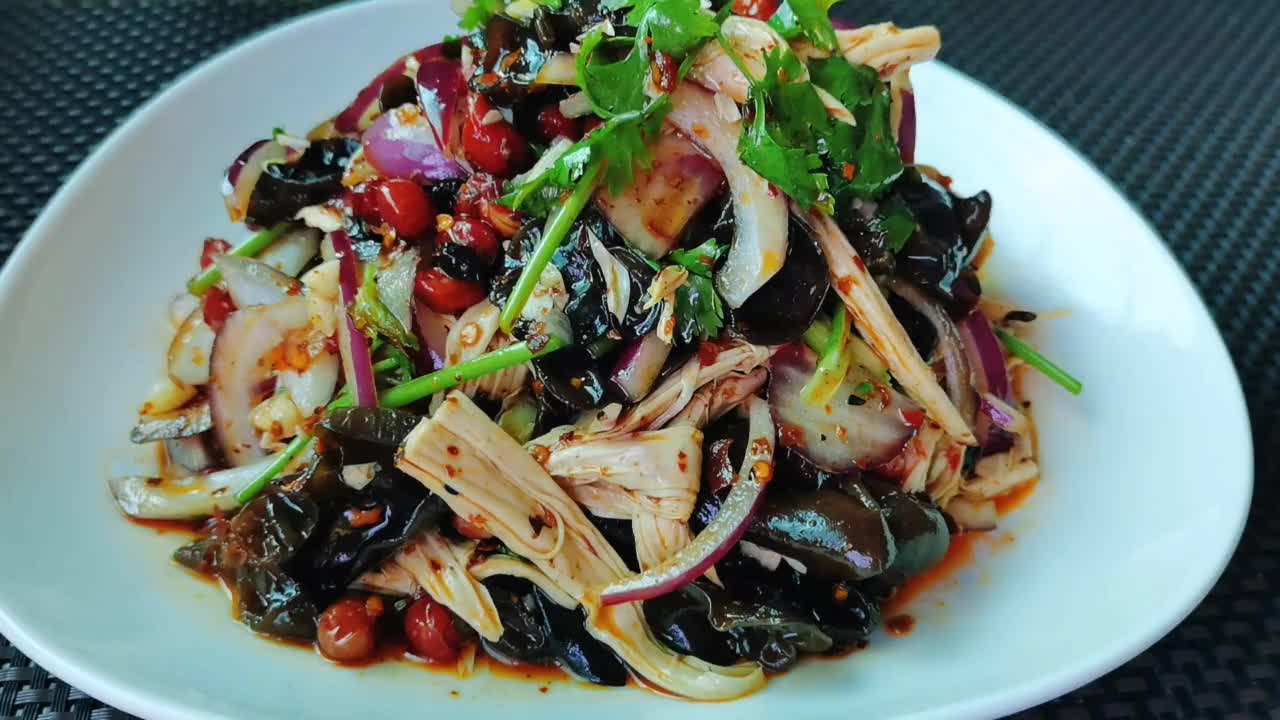 家里请客少不了的下酒小菜,爽口开胃,做法简单快速