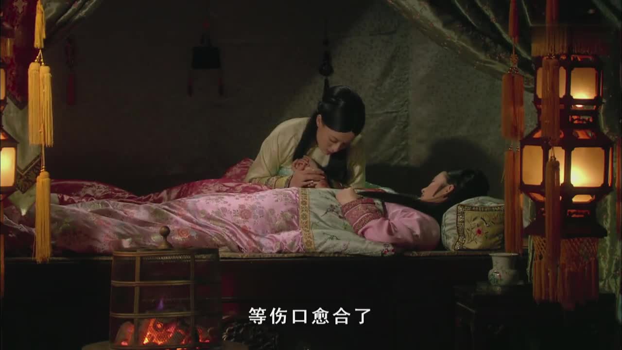 甄嬛传:华妃放火烧碎玉轩十恶不赦,皇后怒了